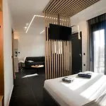 Berries Luxury Apartment Nea Moudania