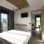 Berries Luxury Apartment