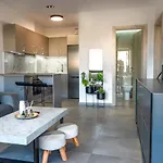 Apartment Berries Luxury Nea Moudania