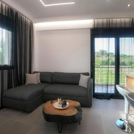 Berries Luxury Nea Moudania
