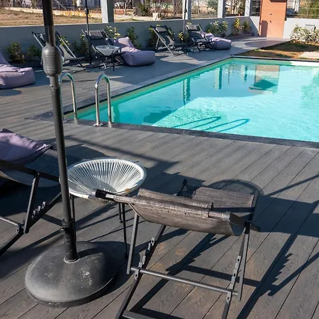 Berries Luxury Apartment Nea Moudania