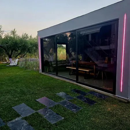 Berries Luxury Апартаменты *