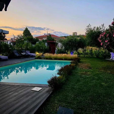 Berries Luxury Apartament *